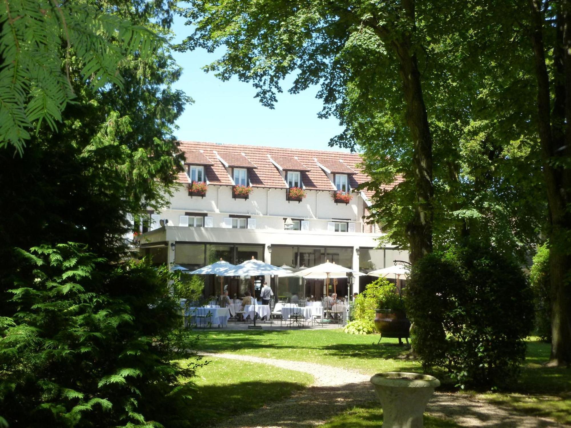 Hostellerie Du Royal Lieu Compiègne Buitenkant foto